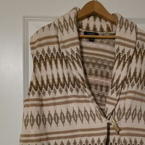 Chaps Women's V-Neck Sweater Vest in Cream and Brown Pattern